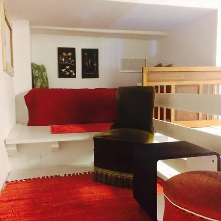 Ostello Barrio Boutik Long Alicante